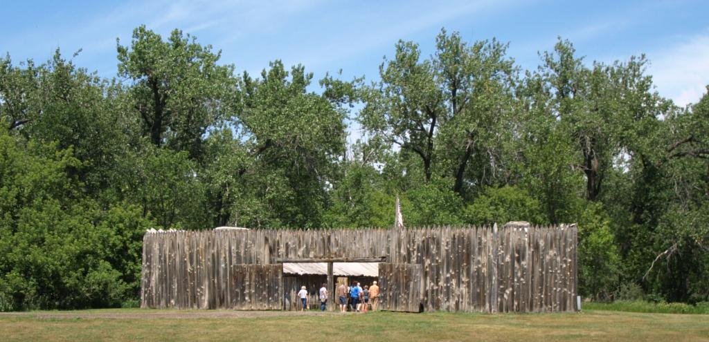 Fort Mandan State Historic Site - Travelhyme